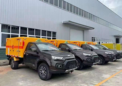 和布克赛尔爆破器材运输车-保障安全与效率的关键